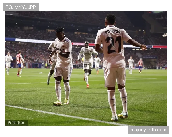 维尼修斯社交媒体影响力飙升,赢得全球年轻粉丝热捧 维尼修斯社交媒体影响力飙升,赢得全球年轻粉丝热捧