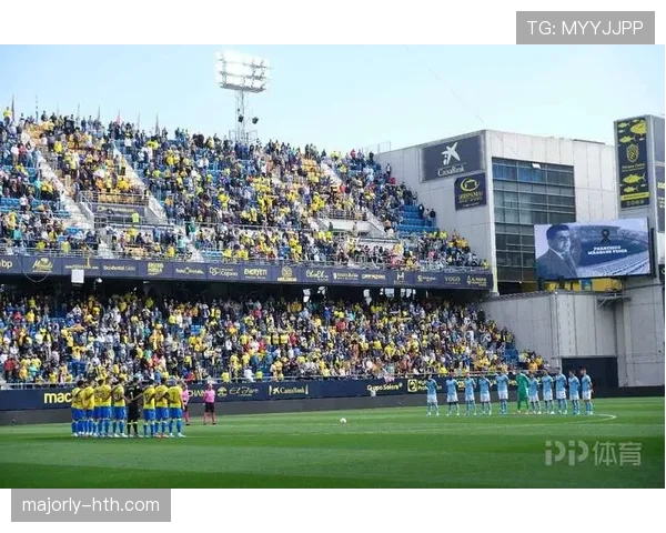 西甲拉蒙主场迎战即将开启,球队状态值得关注与期待 西甲拉蒙主场迎战即将开启,球队状态值得关注与期待